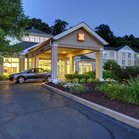 Hilton Garden Inn Norwalk Exteriör bild